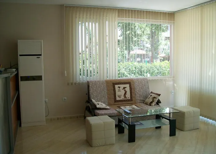 Donchevi Πανσιόν